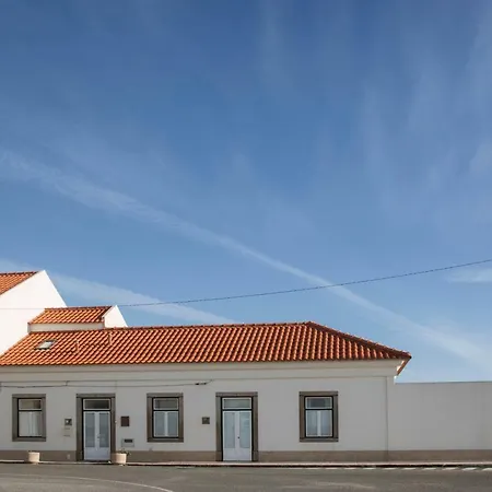 Casa D'arriba Atouguia Da Baleia