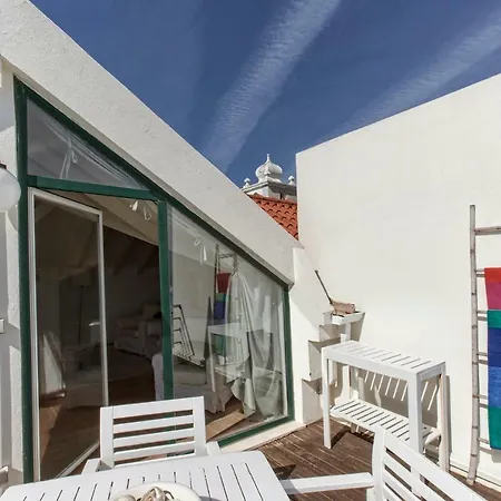 Bed & Breakfast Casa D'arriba Atouguia Da Baleia