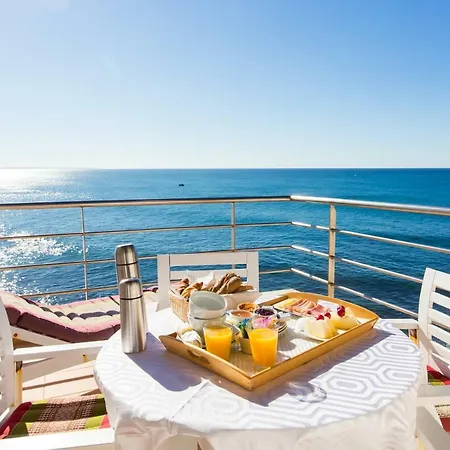 Casa D'arriba Bed & Breakfast Atouguia Da Baleia