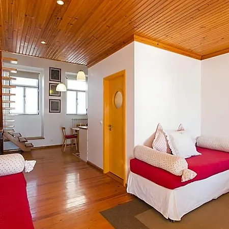 Bed and Breakfast Casa D'arriba Atouguia Da Baleia
