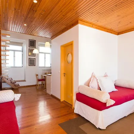 Bed & Breakfast Casa D'arriba Atouguia Da Baleia