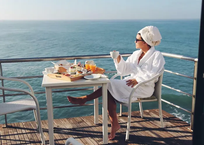 Casa D'arriba ベッド・アンド・ブレックファスト アトウギア・ダ・バレイア