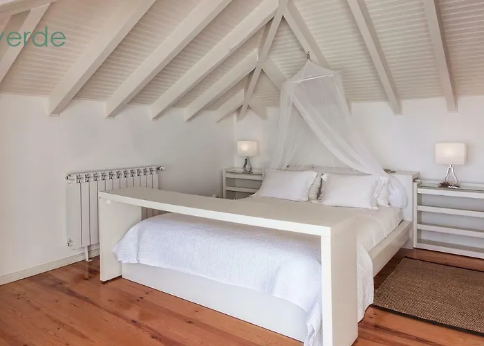 ベッド・アンド・ブレックファスト Casa D'arriba アトウギア・ダ・バレイア